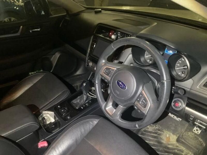 LEGACY OUTBACK