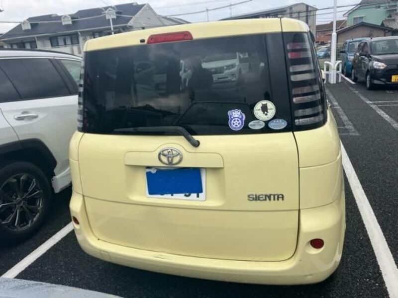 SIENTA