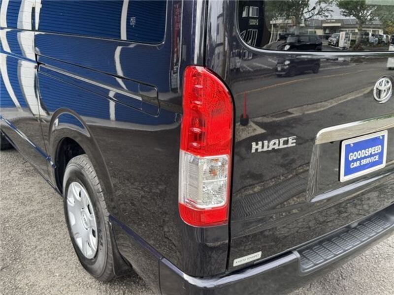 HIACE VAN