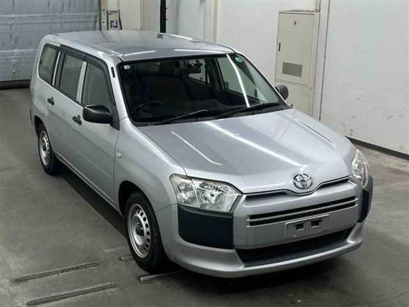 TOYOTA PROBOX VAN