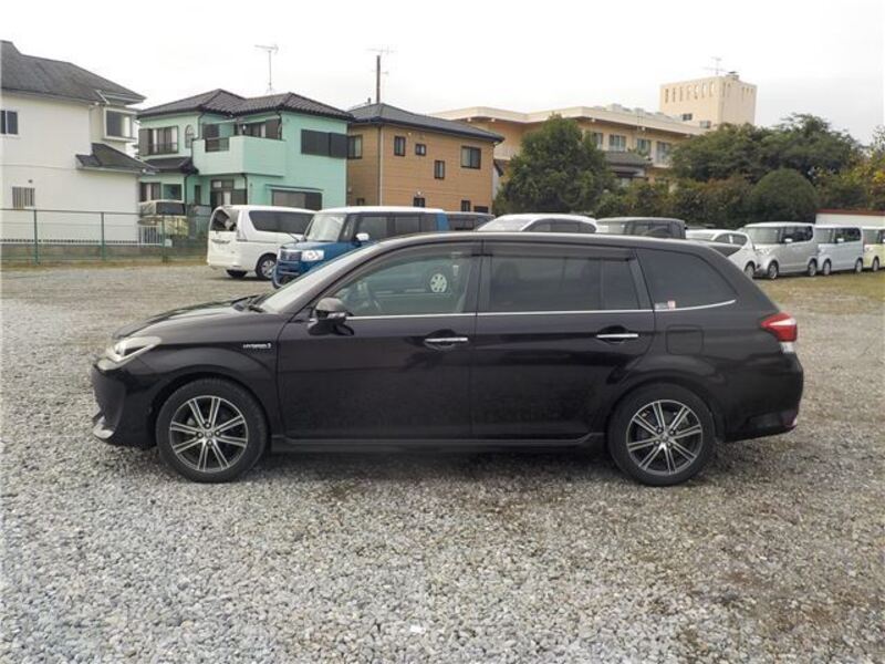 COROLLA FIELDER