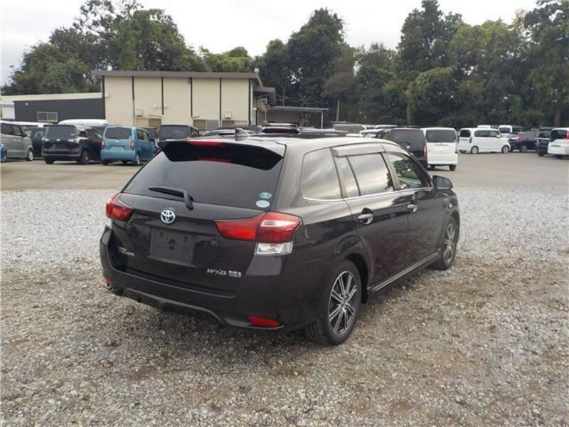 COROLLA FIELDER