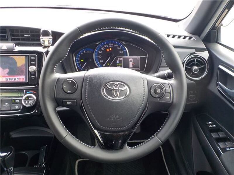 COROLLA FIELDER