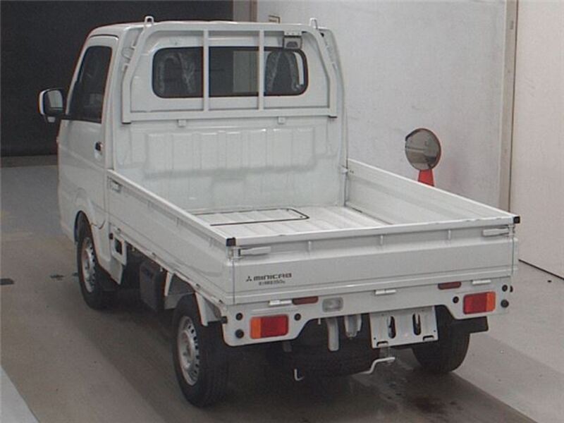 MINICAB TRUCK