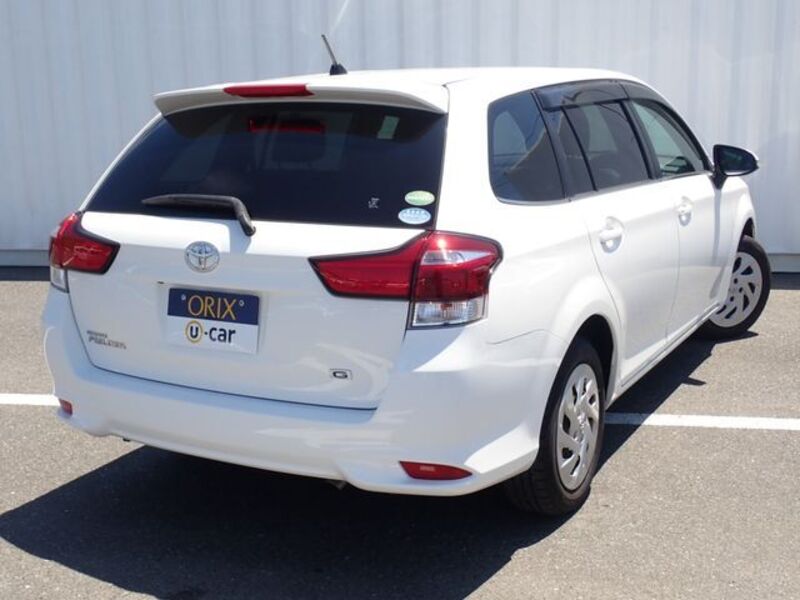 COROLLA FIELDER