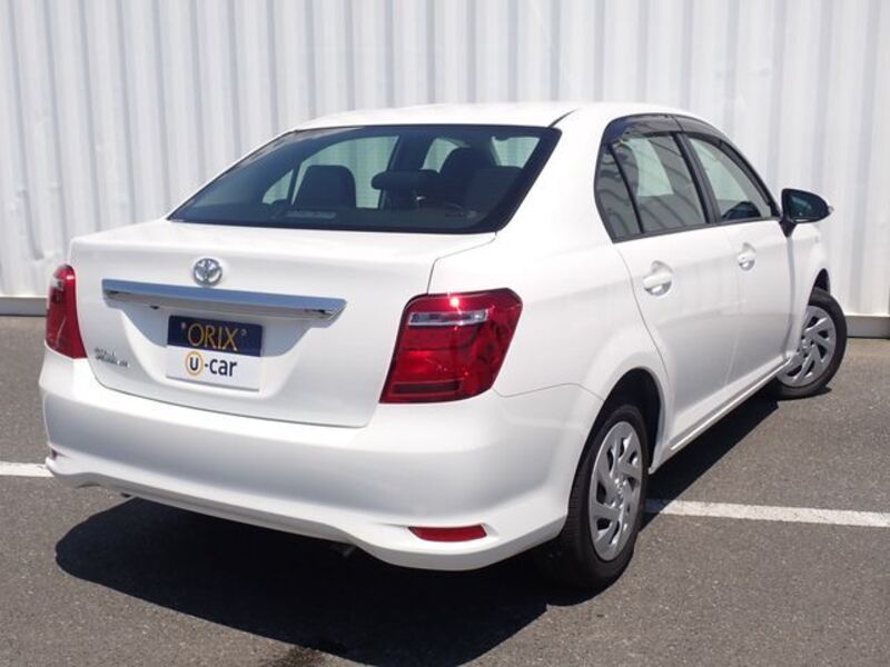 COROLLA AXIO