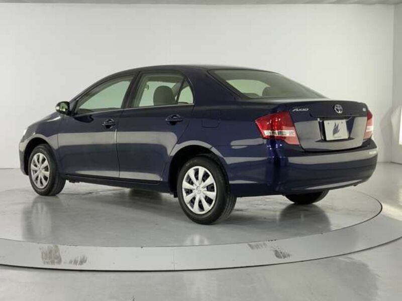 COROLLA AXIO