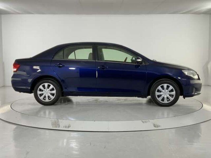 COROLLA AXIO