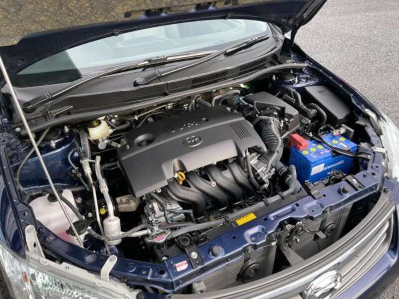 COROLLA AXIO