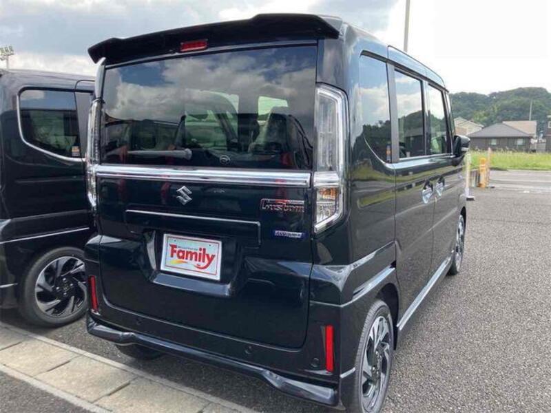 SPACIA CUSTOM