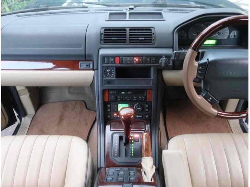 RANGE ROVER