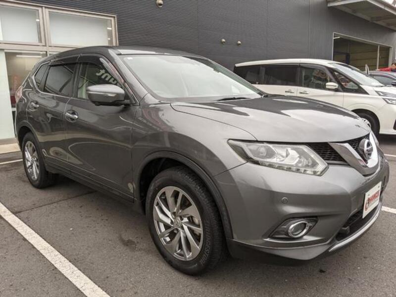 X-TRAIL