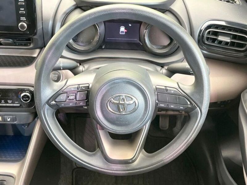 YARIS