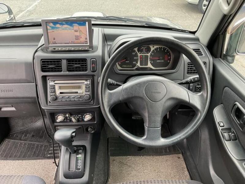 PAJERO MINI