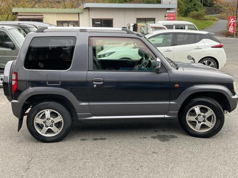 PAJERO MINI