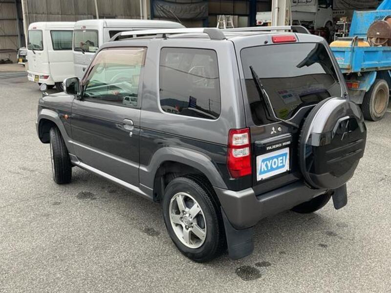PAJERO MINI