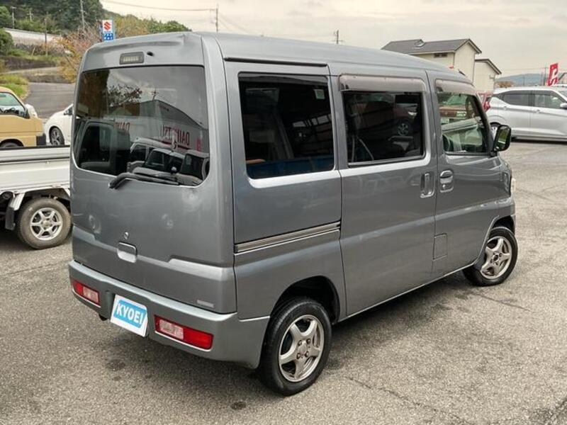 MINICAB VAN
