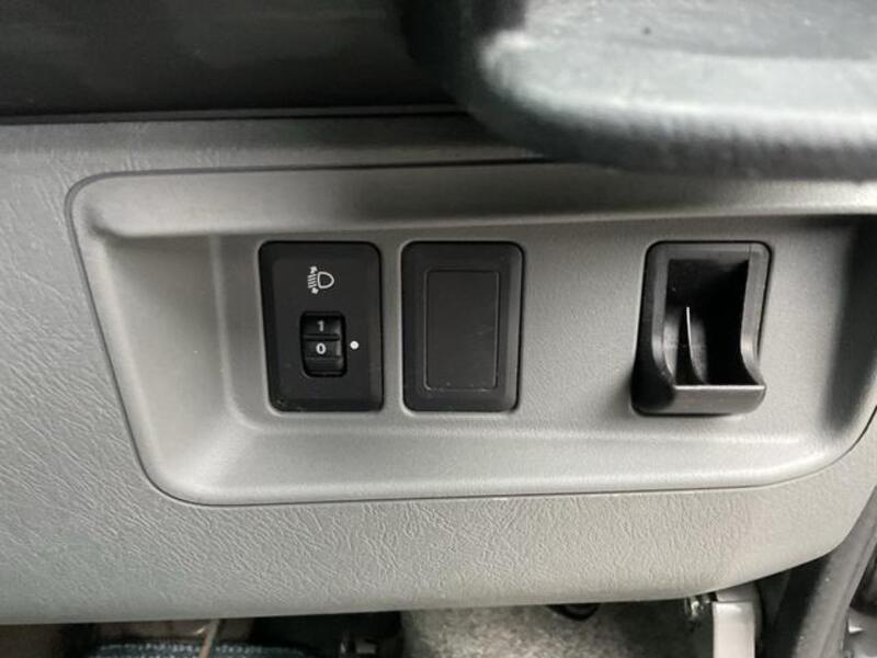 MINICAB VAN