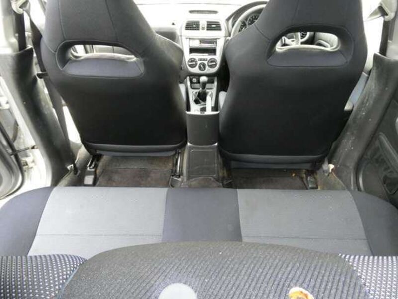 IMPREZA SPORTSWAGON