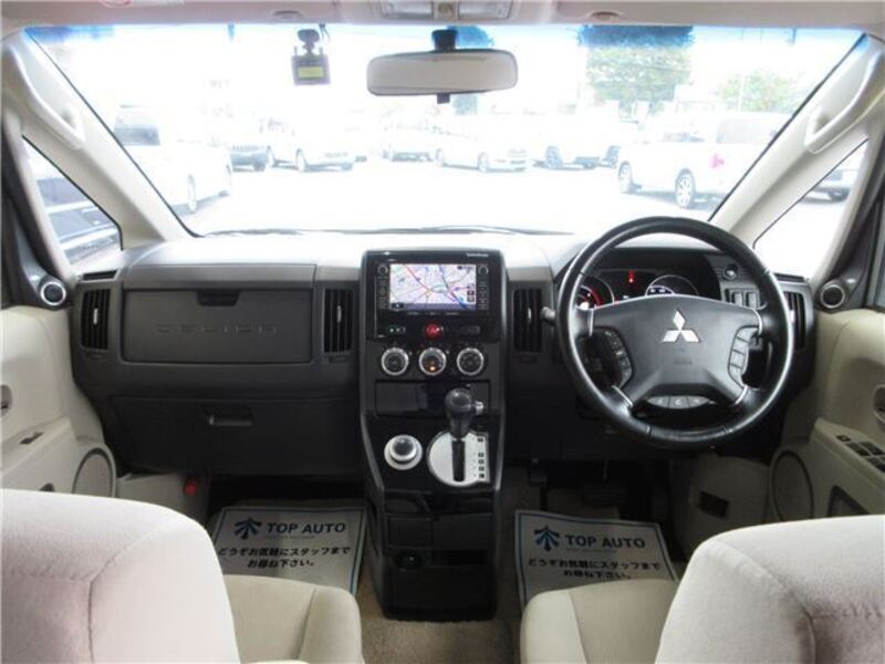 DELICA D5