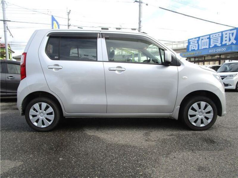 WAGON R