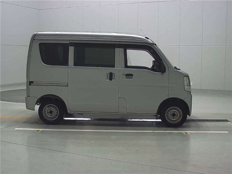 MINICAB VAN
