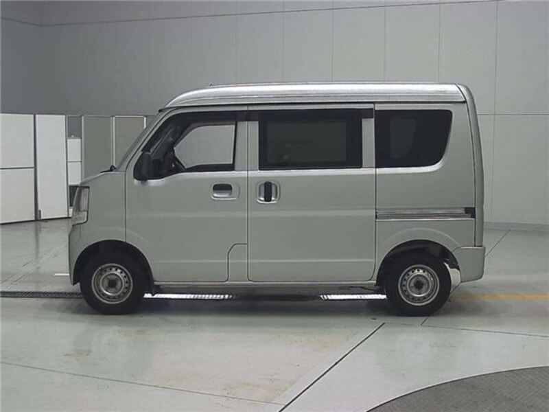 MINICAB VAN