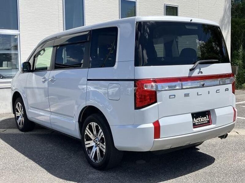 DELICA D5