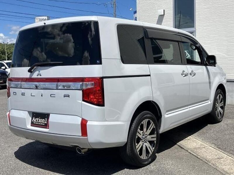 DELICA D5