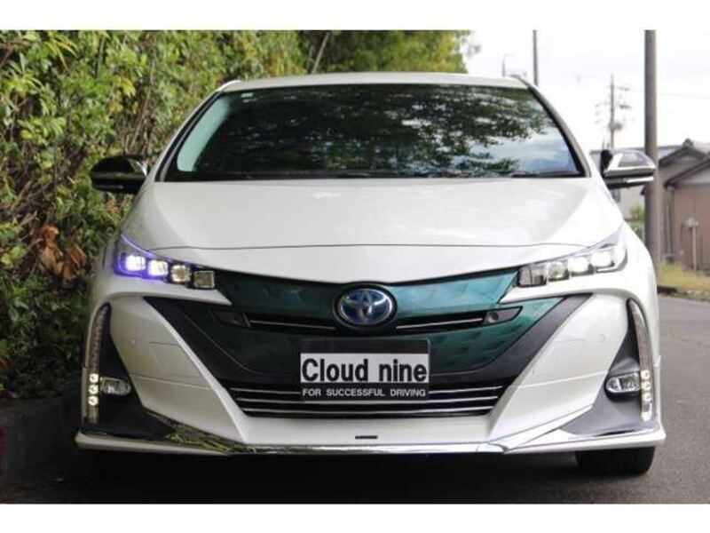 PRIUS PHV