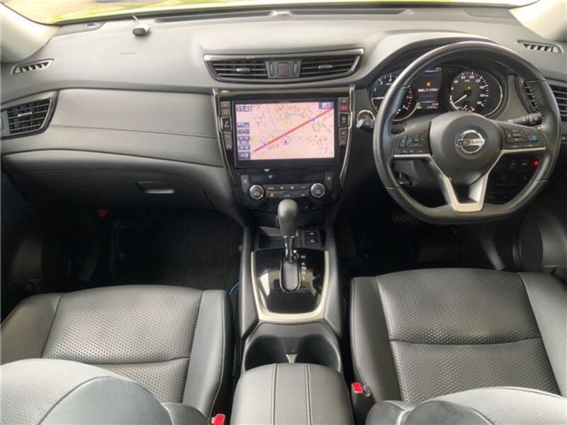 X-TRAIL