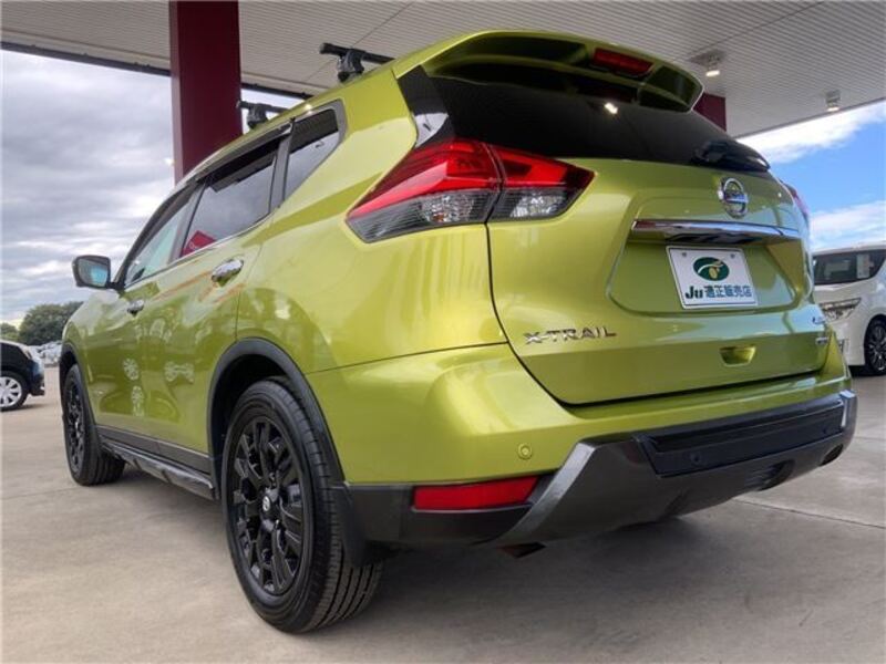 X-TRAIL
