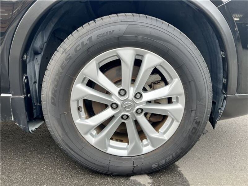 X-TRAIL