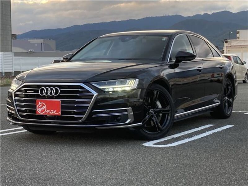 AUDI A8
