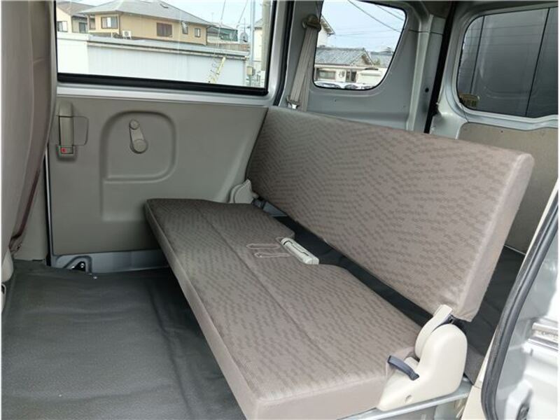 CLIPPER VAN