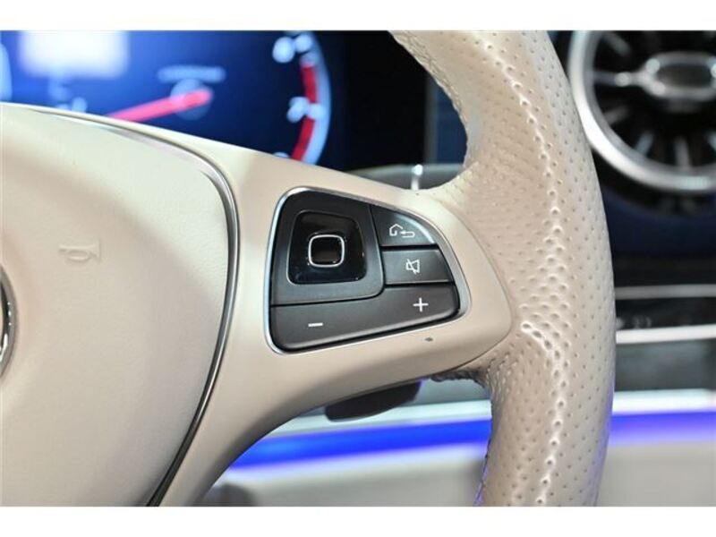 E-CLASS