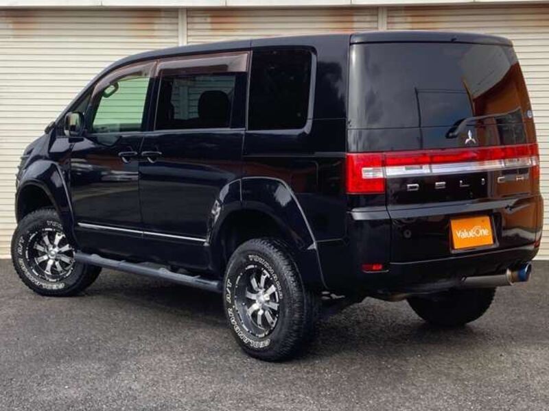 DELICA D5