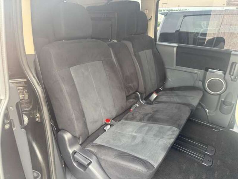 DELICA D5