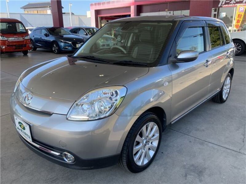MAZDA VERISA