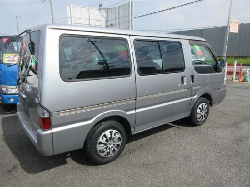BONGO VAN