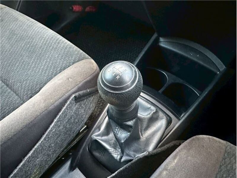 COROLLA AXIO