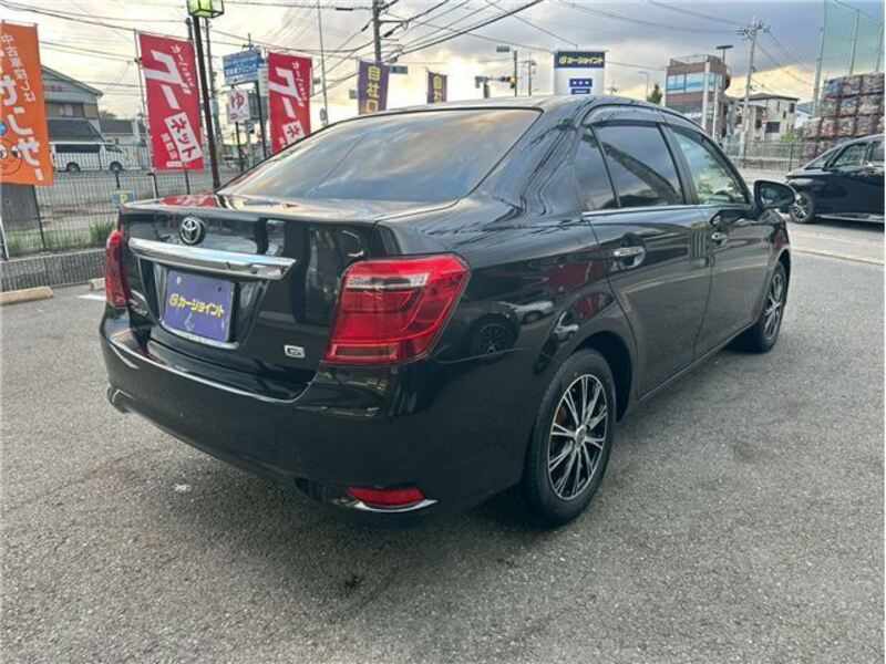 COROLLA AXIO