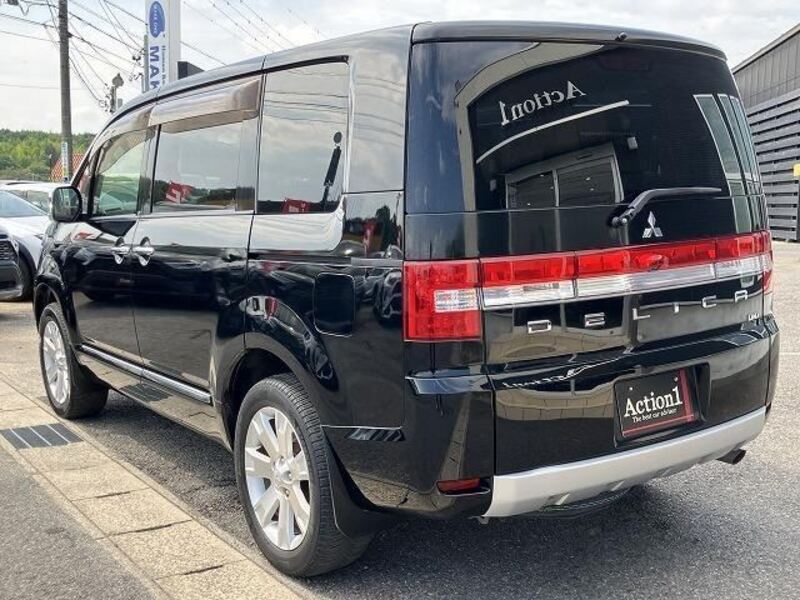 DELICA D5