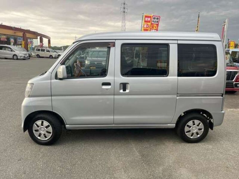 PIXIS VAN