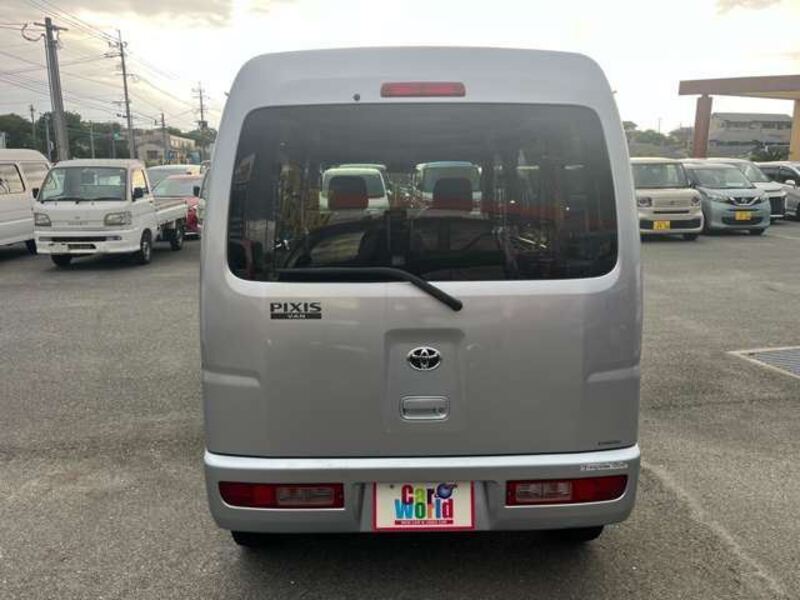 PIXIS VAN