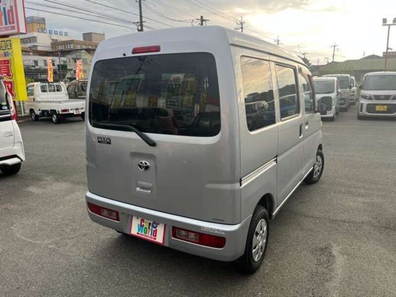 PIXIS VAN