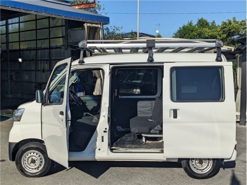 PIXIS VAN