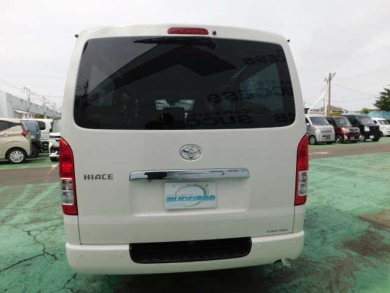 HIACE VAN