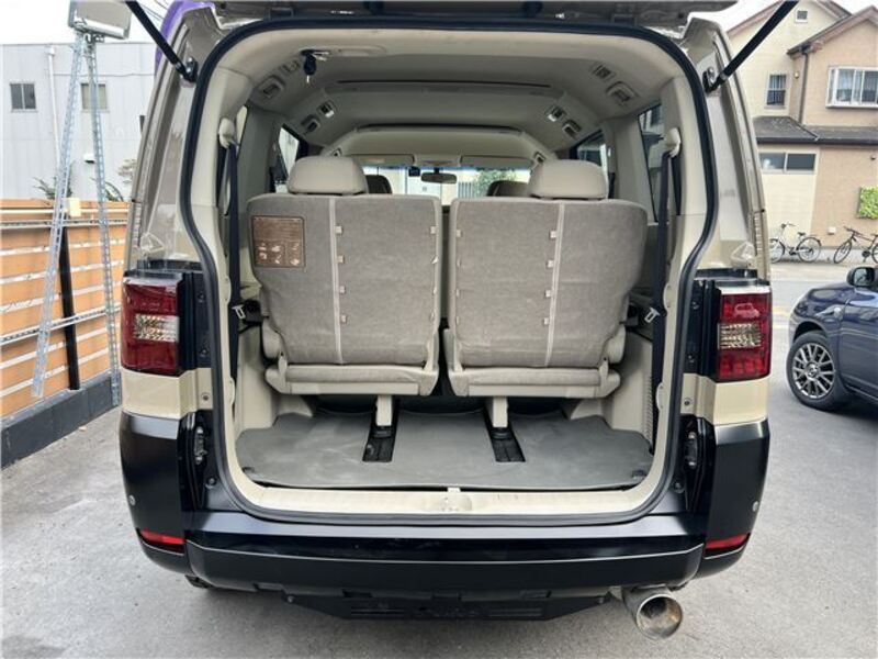 DELICA D5