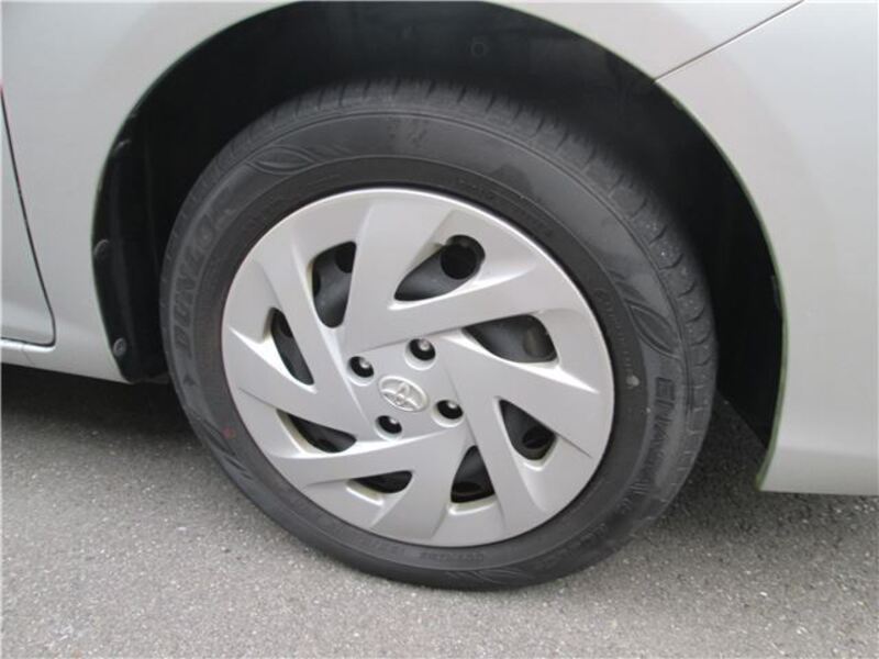 COROLLA AXIO